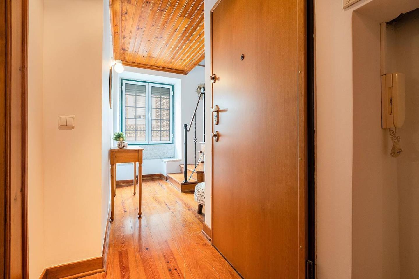 Wonderful Apartment In The Historial Center Of Lisbon Exterior photo